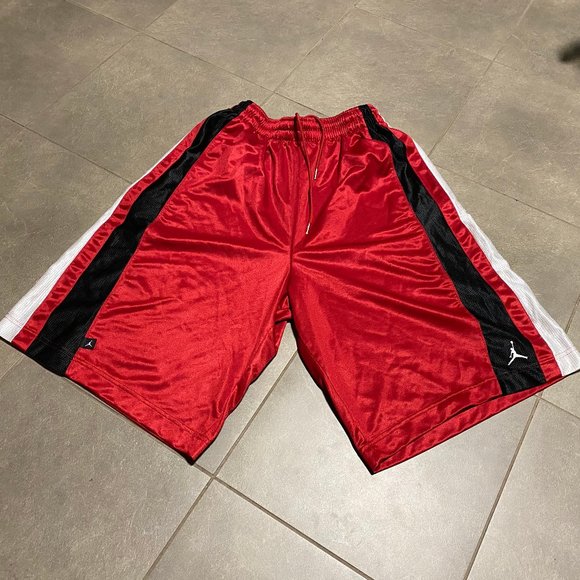 red jordan basketball shorts